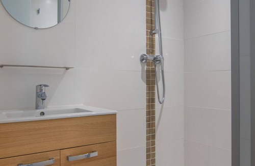 Aiguines Apartment | Inviting 7 Horloge Studio with Village Views & Breakfast