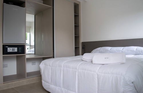 Villa San Lorenzo Bed & Breakfast | Relax at 7 Lunas de San Lorenzo with Pool & Spa Amenities