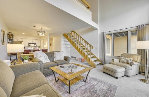 Harbor Springs Apartment | 7 Mi to Dwtn - Family Condo in Harbor Springs!