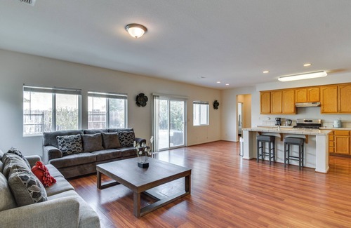 Merced House | 7 Mi to Lake Yosemite: Family Home w/ Fenced Yard