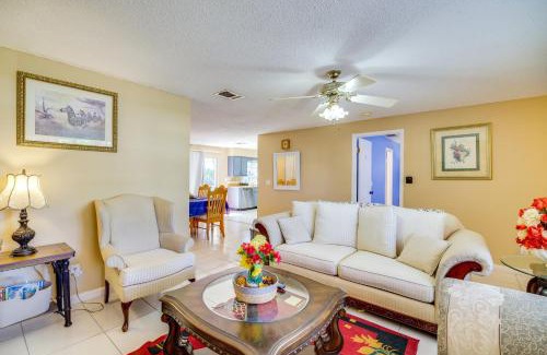Tropic House | Pet-Friendly Melbourne Home Just 7 Mi from Satellite Beach!