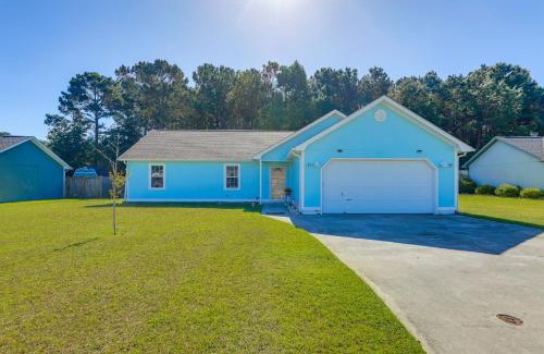 Hubert House | 7 Mi to Swansboro Boardwalk Hubert Rental with Yard