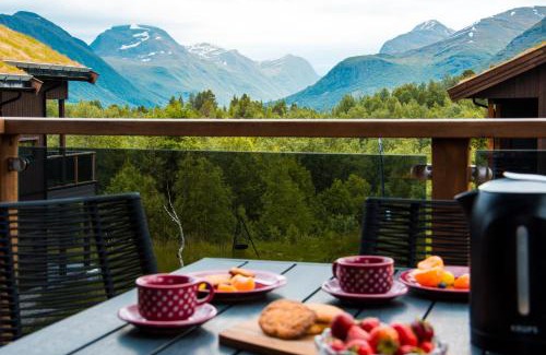 Møre og Romsdal Apartment | Exclusive Penthouse Near Strandafjellet with Sauna & Views
