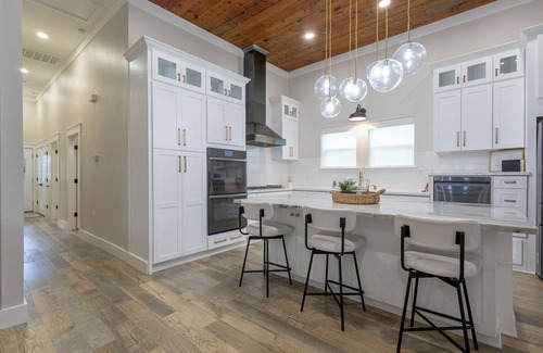Waco House | Designer Renovated Historic Home in Waco, Texas - 10/10 Rating