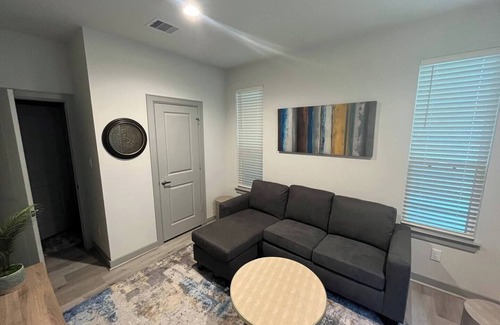 Northside House | Convenient Stay Just 7 Minutes from Downtown Houston