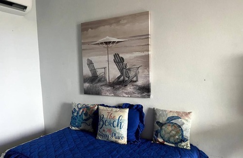 Guaniquilla Hotel | Idyllic Ojo Del Buey: Boutique Room with Ocean Balcony