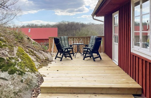 Karlskrona House | Spacious 7-Person Holiday Home in Karlskrona with Amenities