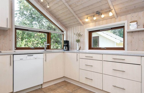 Sønder Nissum House | Stunning 7-Person Holiday Home with Ocean View in Ulfborg
