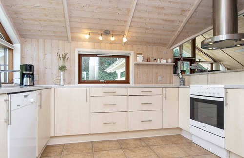 Sønder Nissum House | Stunning 7-Person Holiday Home with Ocean View in Ulfborg
