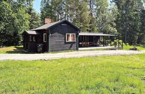 Varmdo House | Spacious 7-Person Holiday Home with Ocean View in Värmdö