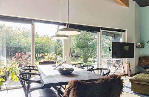 Ertebølle House | Family-Friendly Holiday Home for 7 in Farsø with Breakfast
