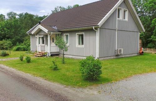 Stravalla House | Inviting 7-Person Holiday Home in STR VALLA - Pet Friendly