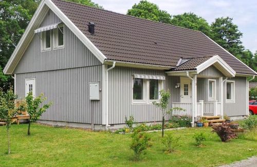 Stravalla House | Inviting 7-Person Holiday Home in STR VALLA - Pet Friendly