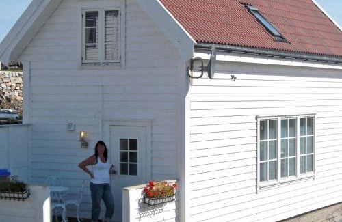 Utsira House | Pet-Friendly Holiday Home Sørevegen for Family Getaways