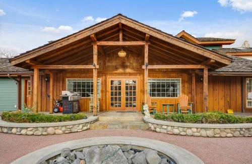 Emigrant Hotel | Experience 7 Point Ranch: Family & Pet-Friendly Retreat