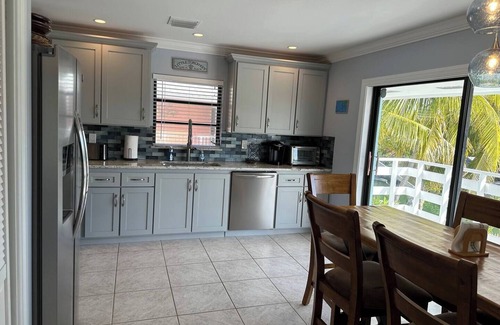 Little Torch Key House | New Pool & Ocean Views at 7 Seas - Pet Friendly Retreat