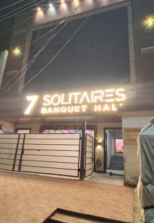 Kalyanpur Hotel | 7 Solitaire