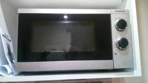 Athens City Centre Apartment | Budget-Friendly 7 Stars Hotel with Kitchen Near Metro