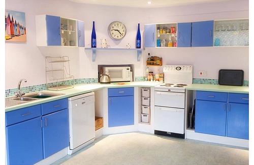 Thorpeness Apartment | Spacious 7 Whinlands: Sleeps 10 with Pet-Friendly Amenities