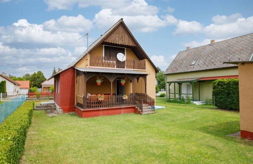 Balatonkeresztur Other | Spacious 2-Bedroom House for Families and Pets