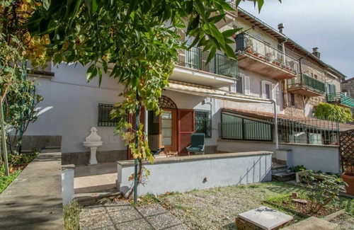 Fabrica di Roma Apartment | Cozy 1-Bedroom Apartment with Kitchen for 4 Guests