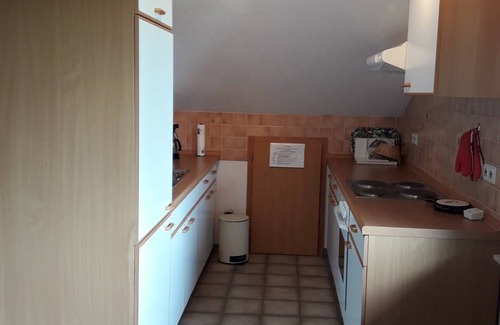 Igersheim Apartment | Cozy 70 m² Apartment with Kitchen for Two Guests