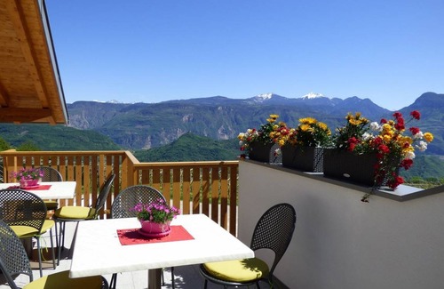Castelvecchio Alto Apartment | 70 m² Apartment ∙ 3 bedrooms ∙ 6 guests