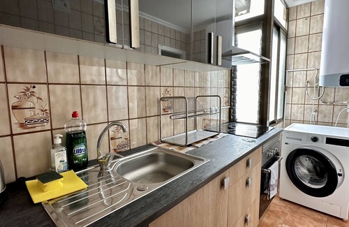 Alicante Apartment | Family-Friendly Retreat: Ideal Location with Great Amenities