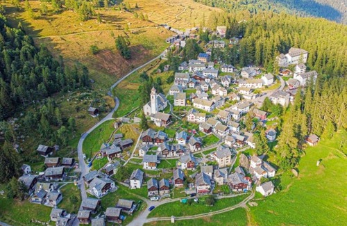 Bosco Gurin Ski Chalet | 70 m² Chalet ∙ 3 bedrooms ∙ 6 guests