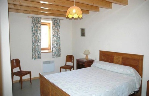 Sainte-Leocadie House | 70 m² Gîte ∙ 2 bedrooms ∙ 4 guests