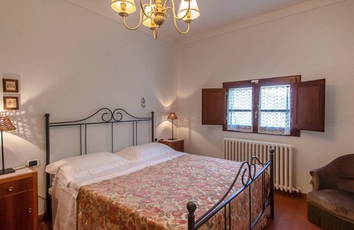 San Giovanni Valdarno Villa | Spacious 1-Bedroom Villa with Pool for Up to 6 Guests
