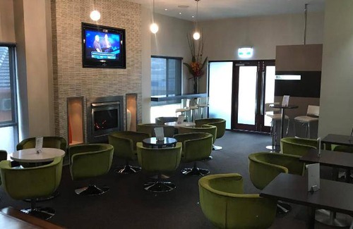 Mount Clarence Apartment | Spacious 70 m² Apartment for Your Group Getaway