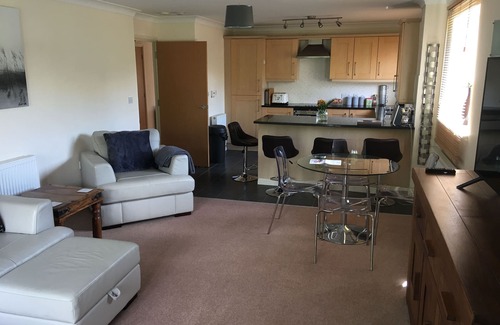 St Neots Apartment | Family-Friendly Retreat at 70 Skipper Way - Little Paxton