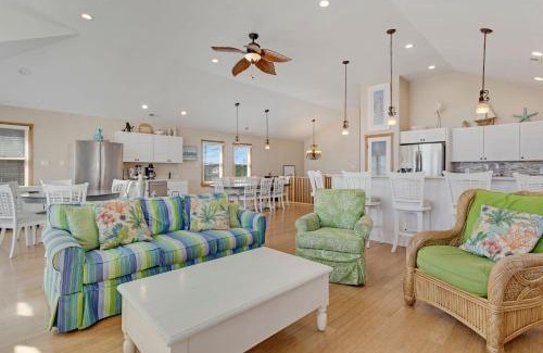 Nags Head House | Discover 7000 Serenity Sands Oceanfront with Pool & Spa