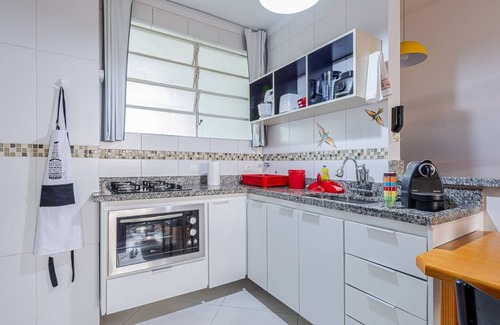 Consolacao Apartment | Top-Rated Stay with Spa, Hot Tub & Smart TVs Await