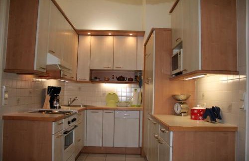 Erdberg Apartment | Spacious 70m² Apartment with Private Garden Access