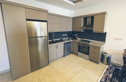 Kargicak Apartment | Relaxing 2-Bedroom Apartment with Pool Near Alanya Beach