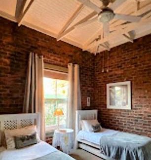Dullstroom House | Top-Rated 712@Rest: Family-Friendly & Accessible Stay
