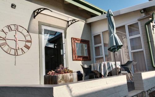 Dullstroom House | Top-Rated 712@Rest: Family-Friendly & Accessible Stay