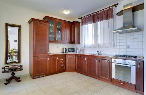 Valdebek Apartment | Spacious 2-Bedroom Apartment for Up to 4 Guests