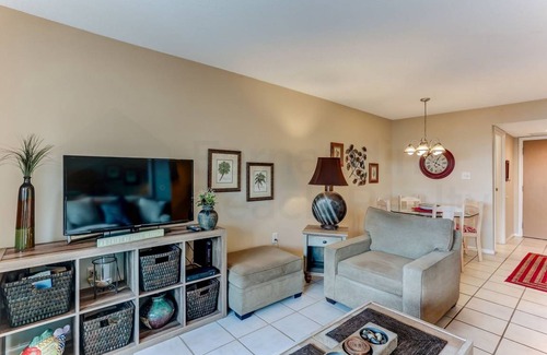 Fernandina Beach Condo | Modern 2-Bedroom Condo with Pool & Ocean View for 4 Guests
