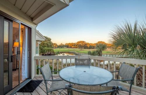Spinnaker Beachhouses House | Inviting 725 Spinnaker Beach House: Pet-Friendly Retreat