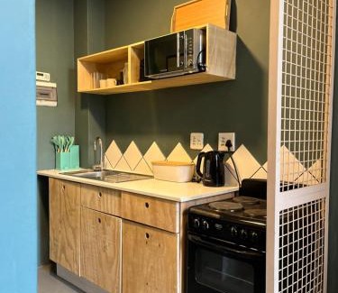 Downtown Johannesburg Apartment | 73&98 Tranquility at you doorstep