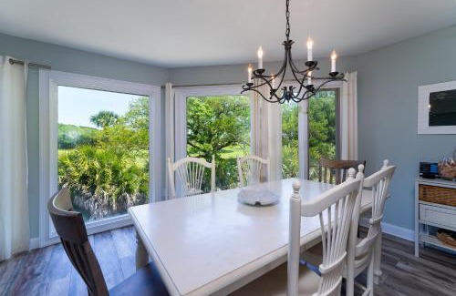 Spinnaker Beachhouses House | Enjoy 741 Spinnaker Beach House with Pool & Pet Friendly Perks