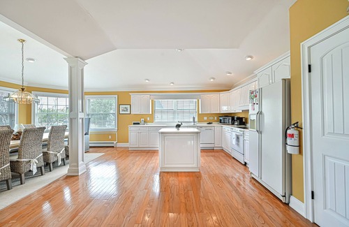 A-Zone House | Steps from the Beach! Family-Friendly with Spa Amenities