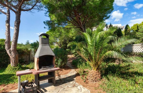 Miami Platja Other | Oceanfront House with 3 Bedrooms for Family Getaways