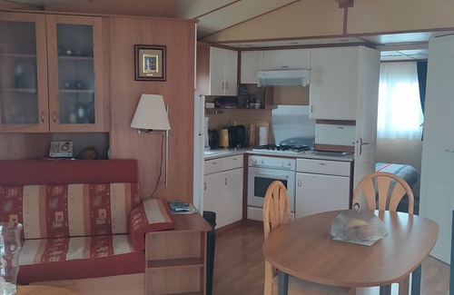 Ambon House | Relaxing Retreat 750m from the Beach at a Private Campsite