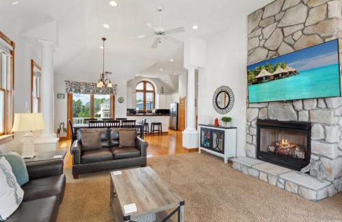 Manteo House | Indulge in Relaxation at 7500 Soundscape Canalfront