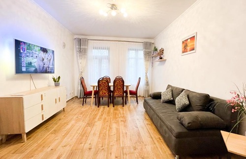 Plagwitz Apartment | Family-Friendly 766 Plagwitz Apartment in Kulturviertel