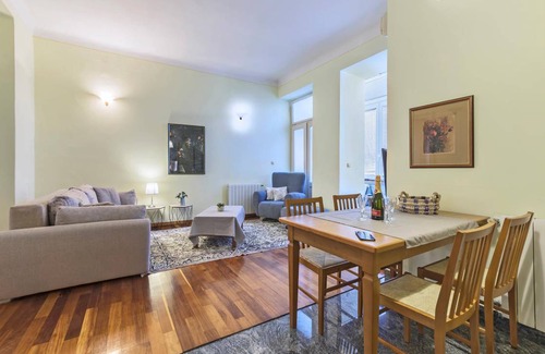Pula Apartment | Spacious 2-Bedroom Apartment with Kitchen for 5 Guests